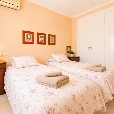 Marina Azul By Edeal Homes דניה
